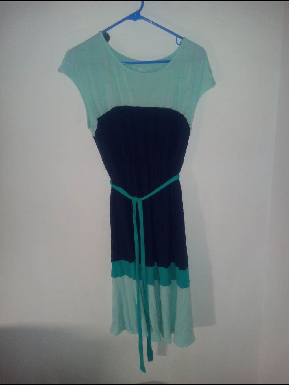 Liz Lange Mint and Navy Colorblock Midi Dress with Tie Belt